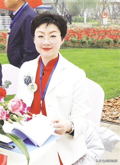 世界月季大会主持人,2019世界月季洲际大会央视