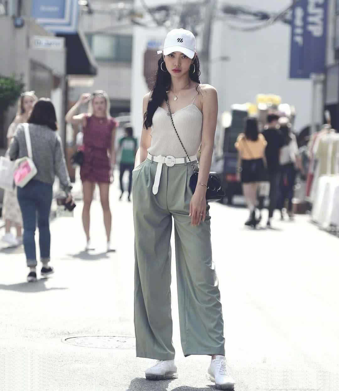 韩国风穿搭夏天推荐,简约清爽的韩系夏日穿搭dailylook