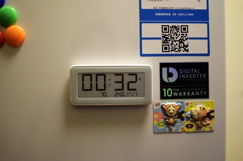 米家温湿监测电子表怎么调时间,米家温湿度电子表调时间