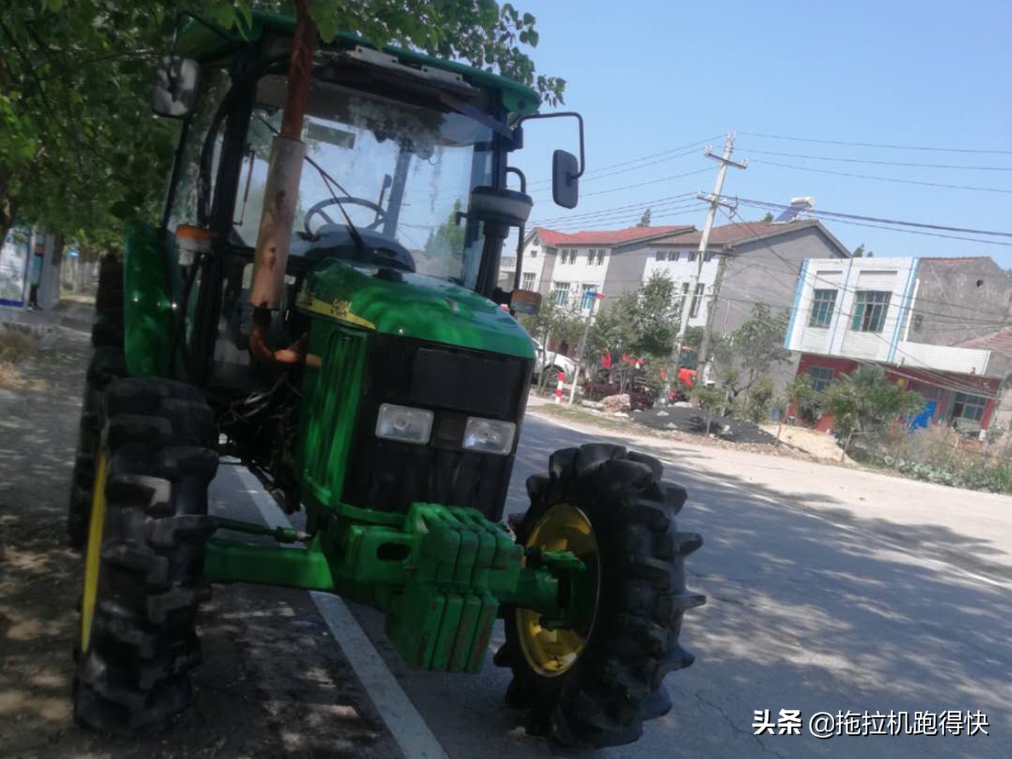 约翰迪尔6e拖拉机最新款,新款约翰迪尔1854拖拉机图片