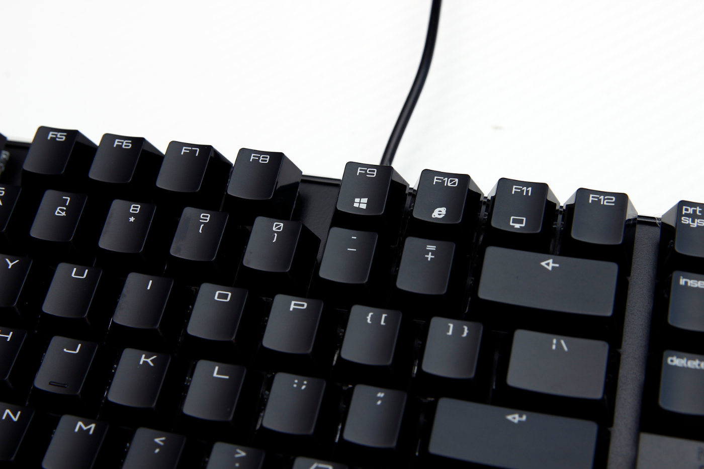 onikuma鐭酱鏈烘閿洏璇勬祴,irok鏈烘閿洏