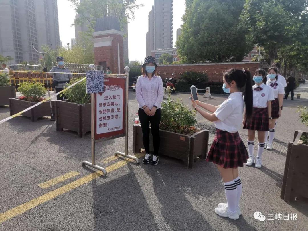 宜昌初中学生总人数,2023年宜昌市初三学生有多少人