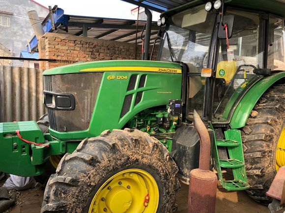 约翰迪尔玉米收割机可靠吗,约翰迪尔拖拉机有哪些车型