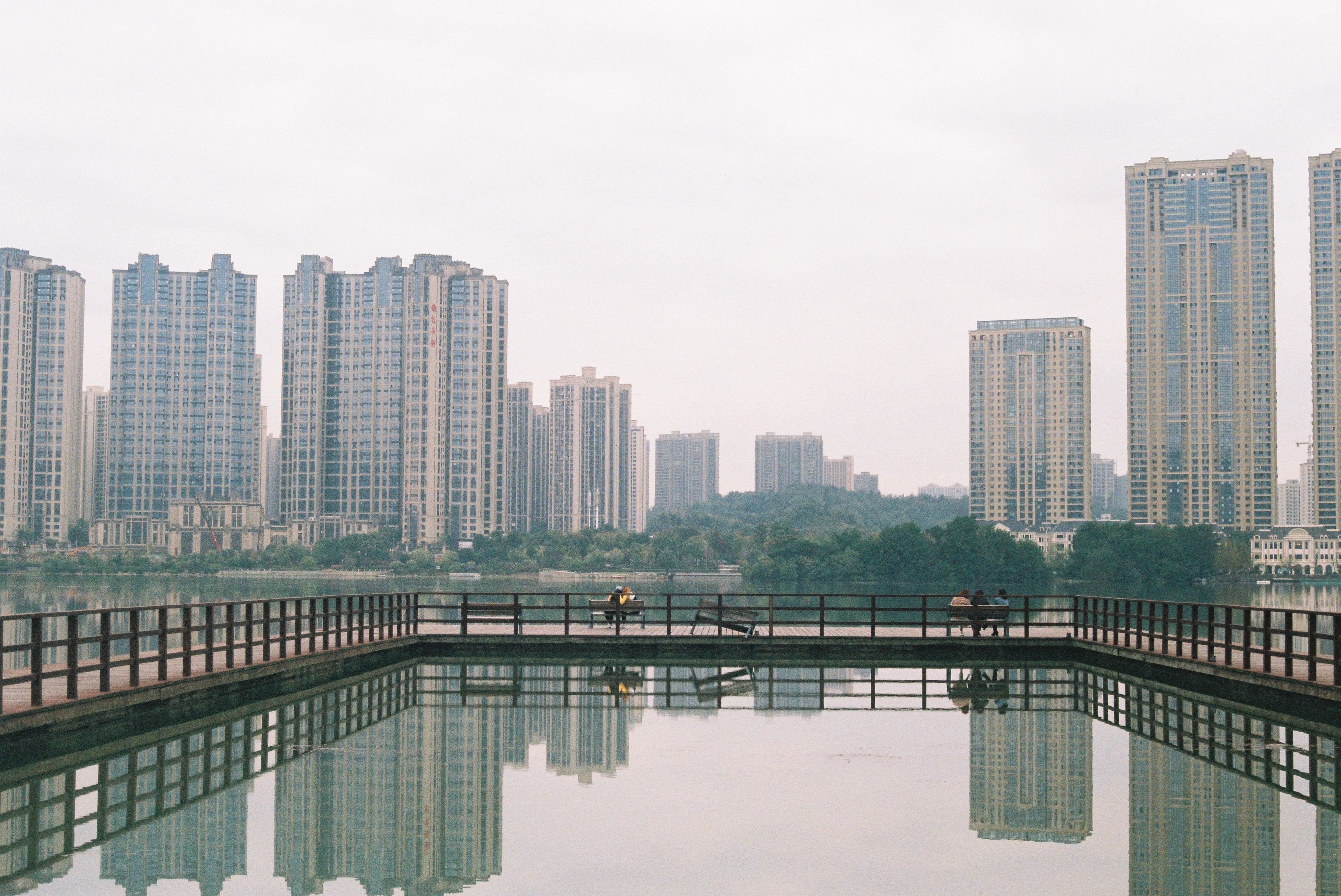 胶片拍出来不晒是什么样子的,日系胶片拍摄过程