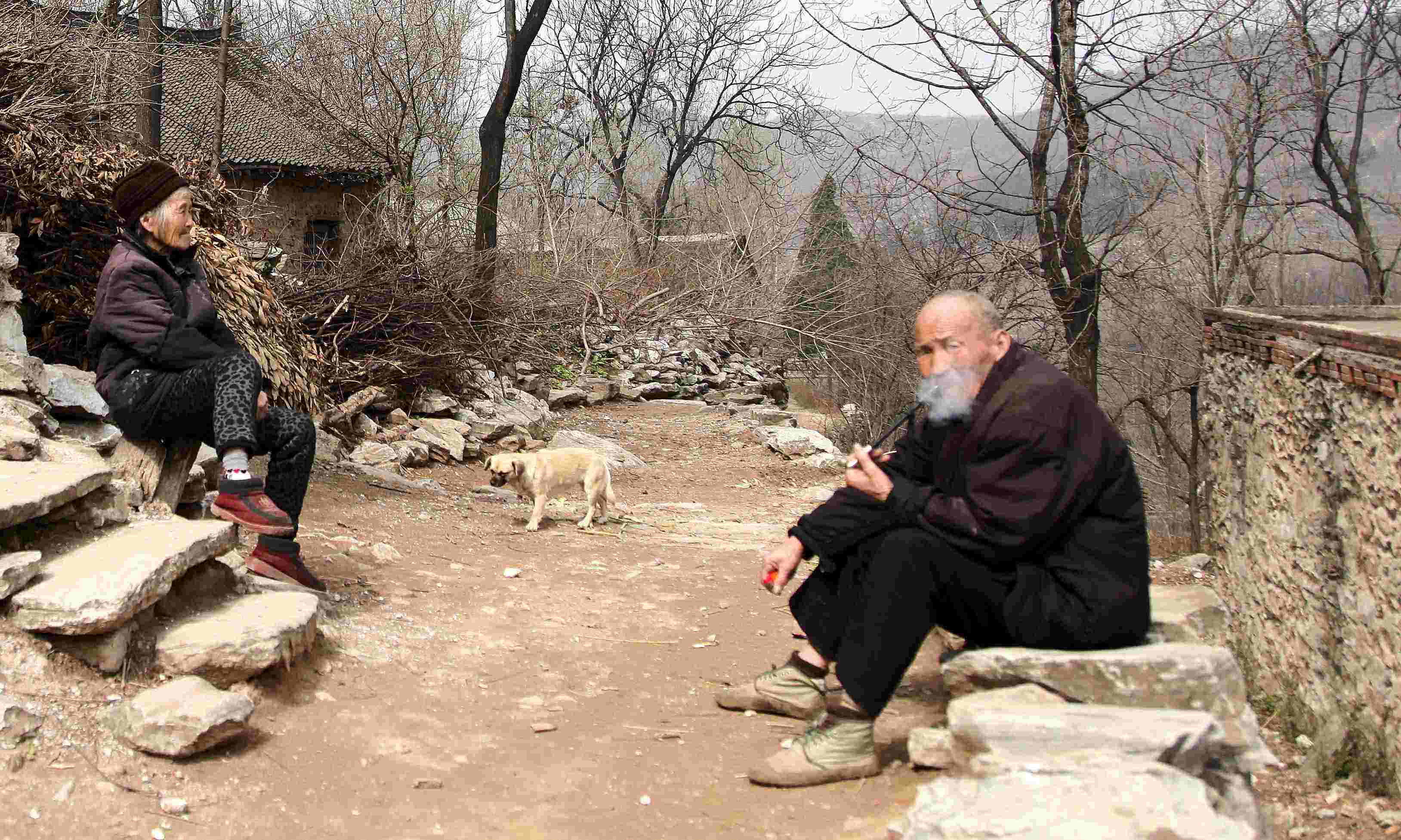 俗语“财不走急,富不去偏,穷不走南,富不去北”,如何理解?