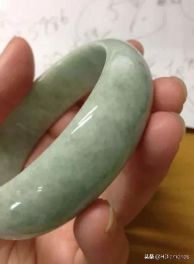 玉镯子戴久了不亮,玉镯戴久了没光泽怎么办