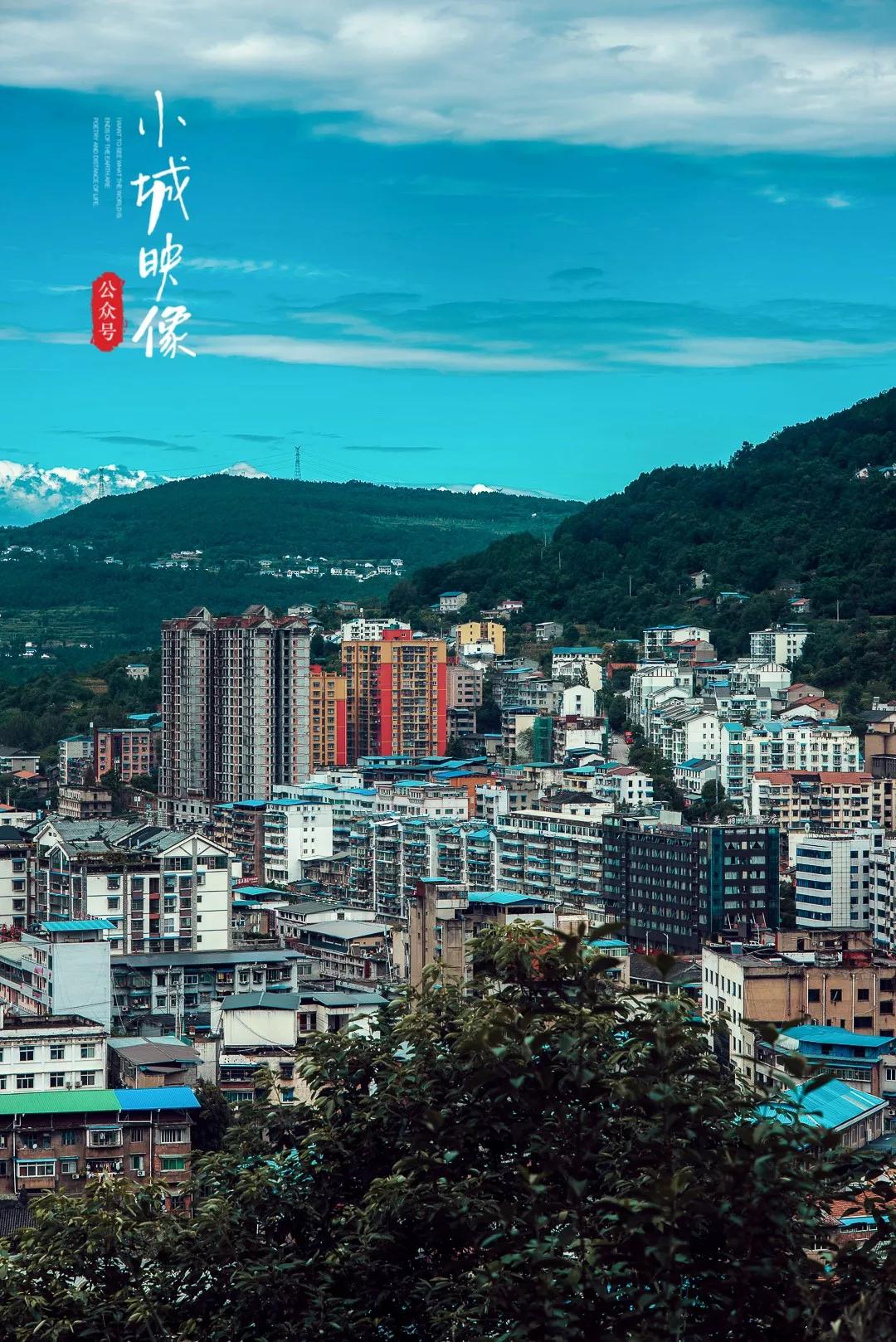 剑阁哪些地方历史悠久,剑阁县的简介