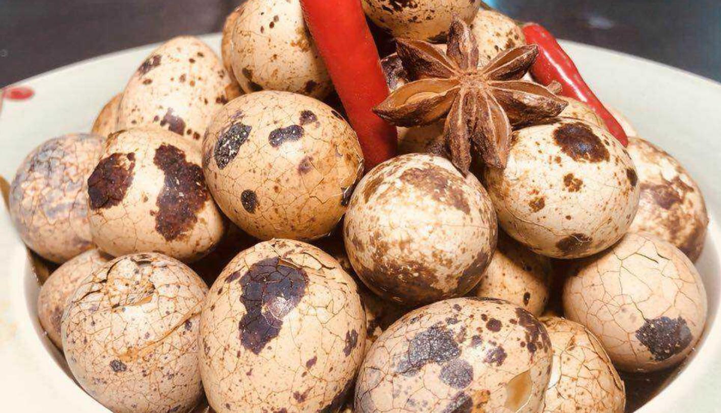 鹌鹑蛋5种最好吃的做法,鹌鹑蛋炖五花肉的家常做法很下饭