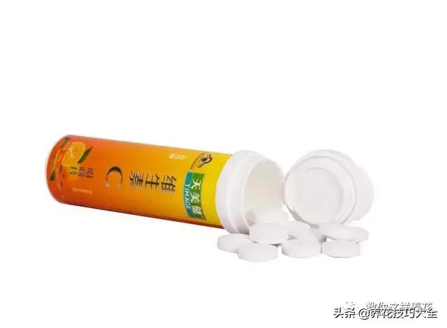 家里过期的小药片兑上水浇花,过期药扔花盆里花蔫了怎么办