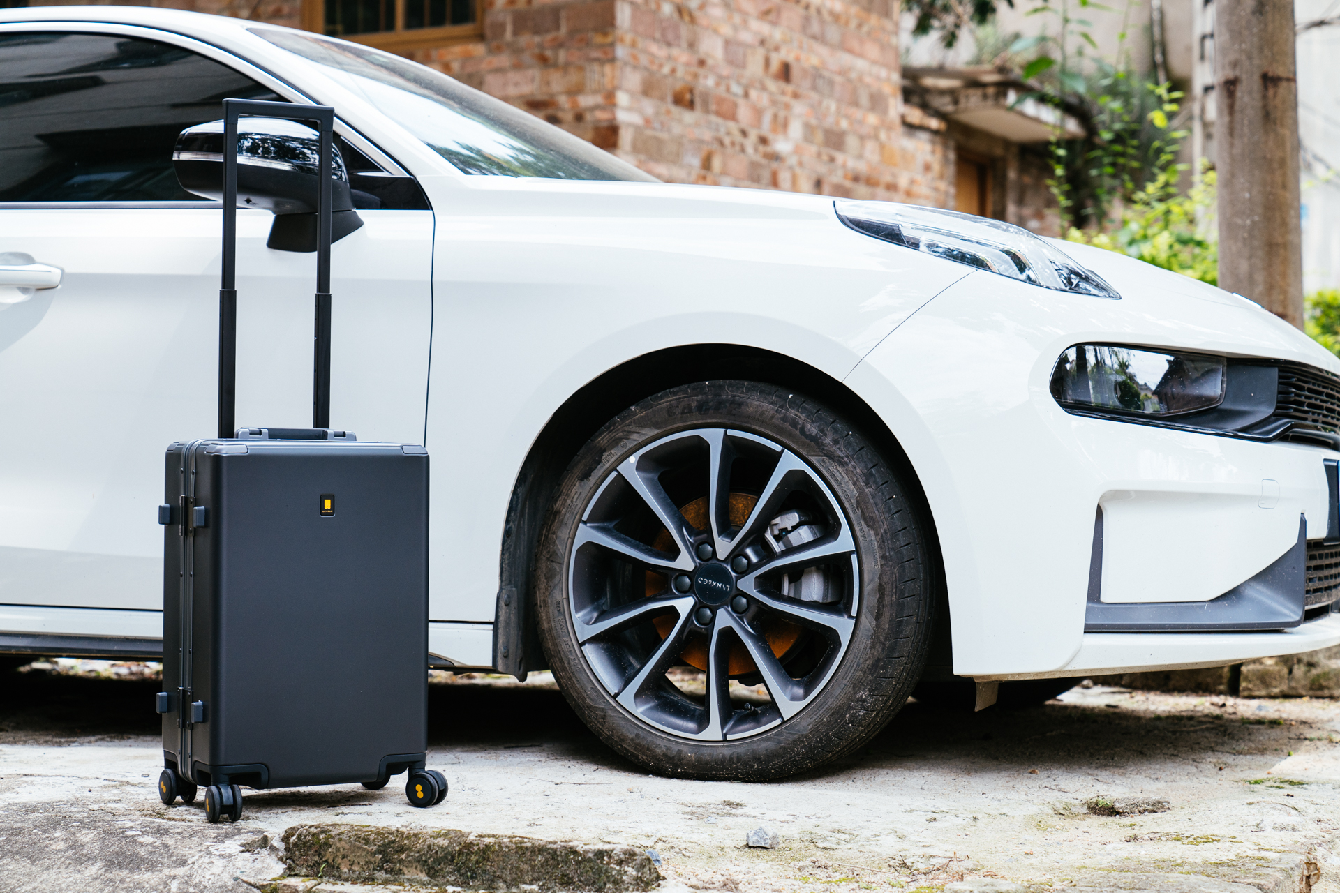 简约有范儿地平线8号行李箱,24寸地平线8号行李箱评测