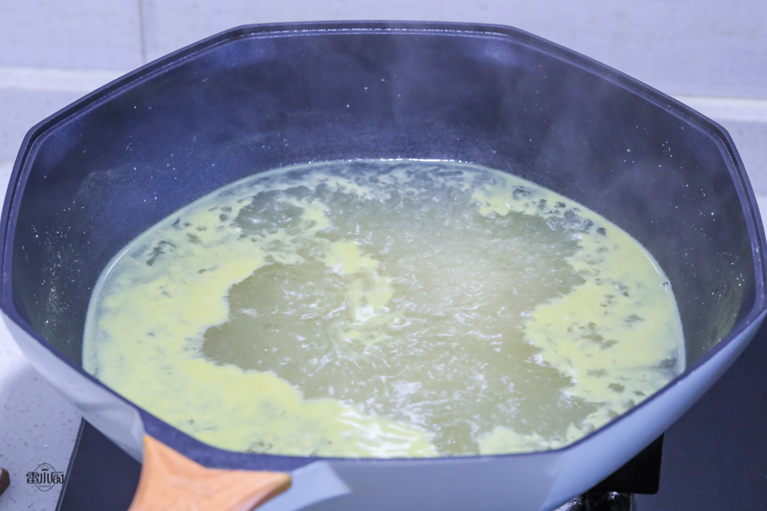 外面卖80一斤的红糖,在家就能做,从甘蔗到红糖,一口锅就搞定