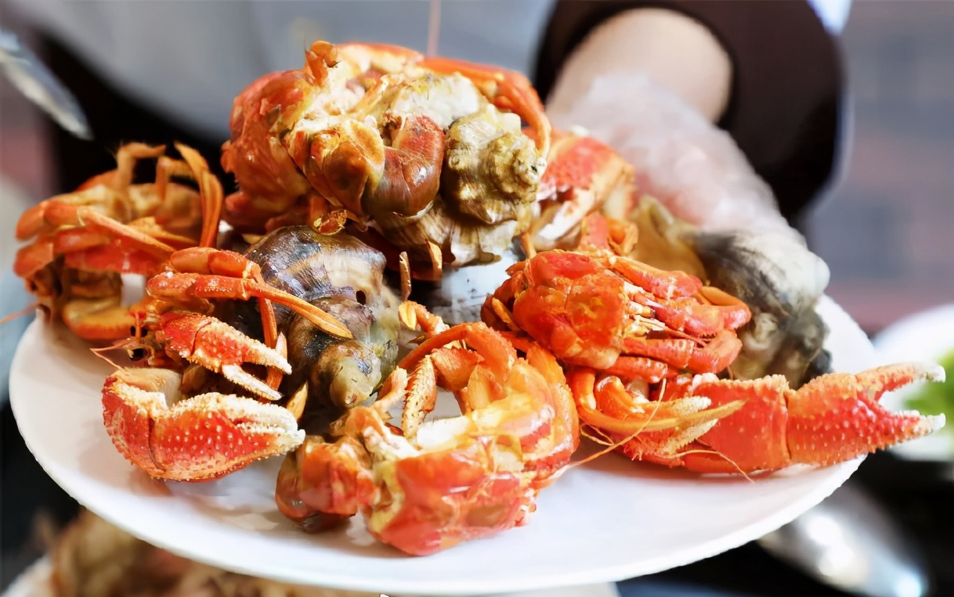 长春出发特价机票四月,长春出发双人旅游套餐含机票团购