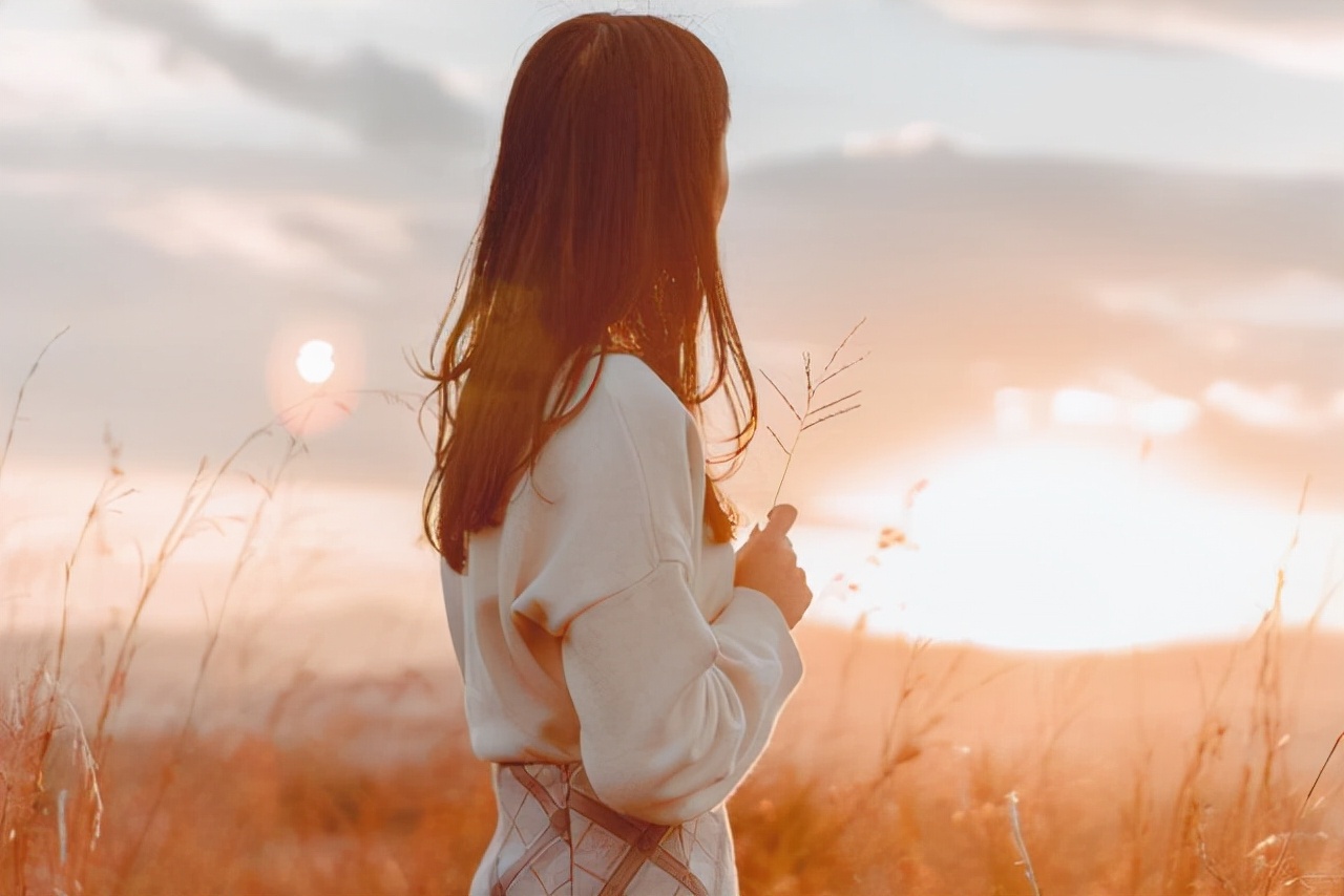 接吻心里应该有什么感觉,两性接吻的心理学