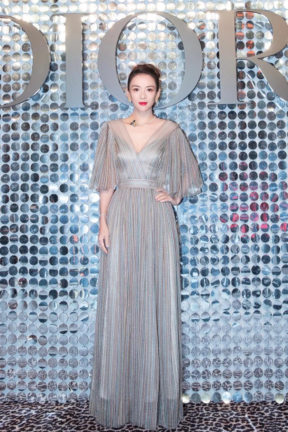 迪奥dior2020走秀冬季款运动鞋,dior2012春夏走秀视频完整版