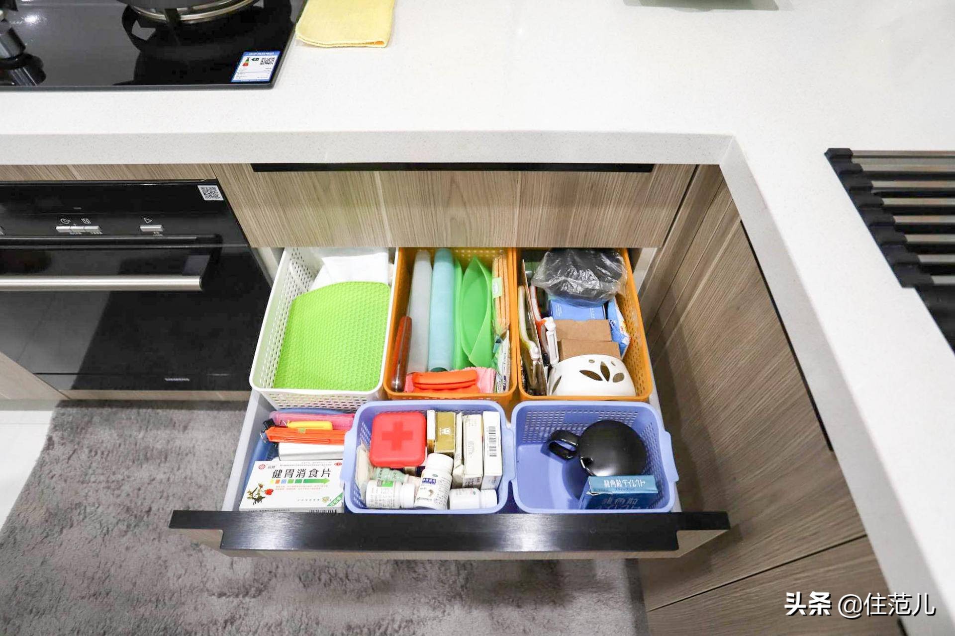 58㎡两室一厅，小户型也能拥有中岛厨房，父母硬核装修胜过年轻人