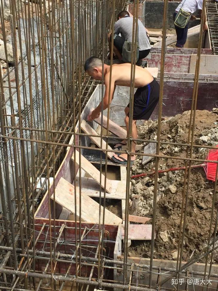 新中式三层别墅自建图,广东三层半别墅设计图