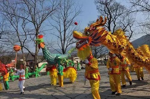 白狮舞狮陇南,陇南徽县舞狮