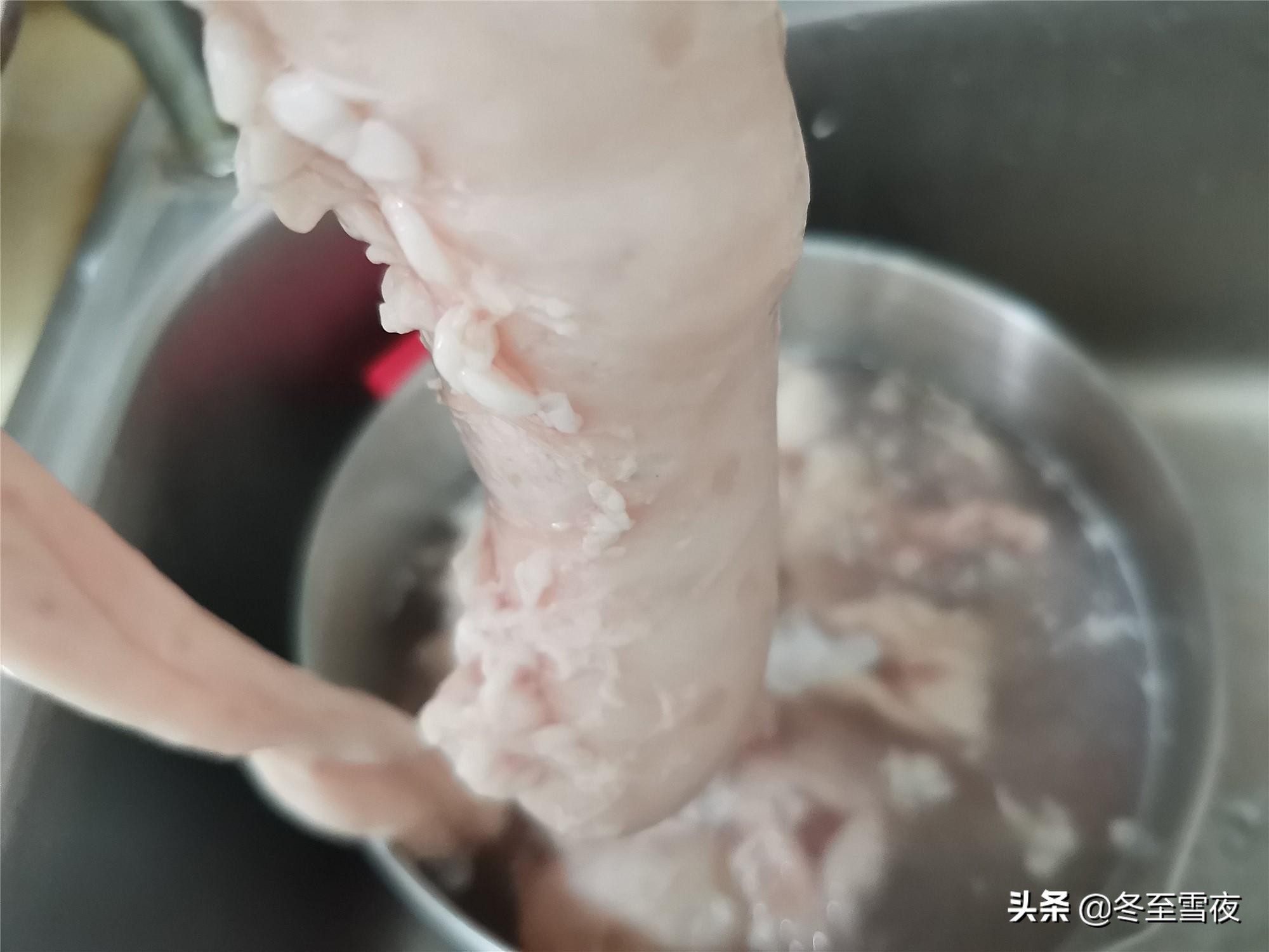 猪肥肠怎么洗才洗得干净,把猪大肠怎样洗最快最干净