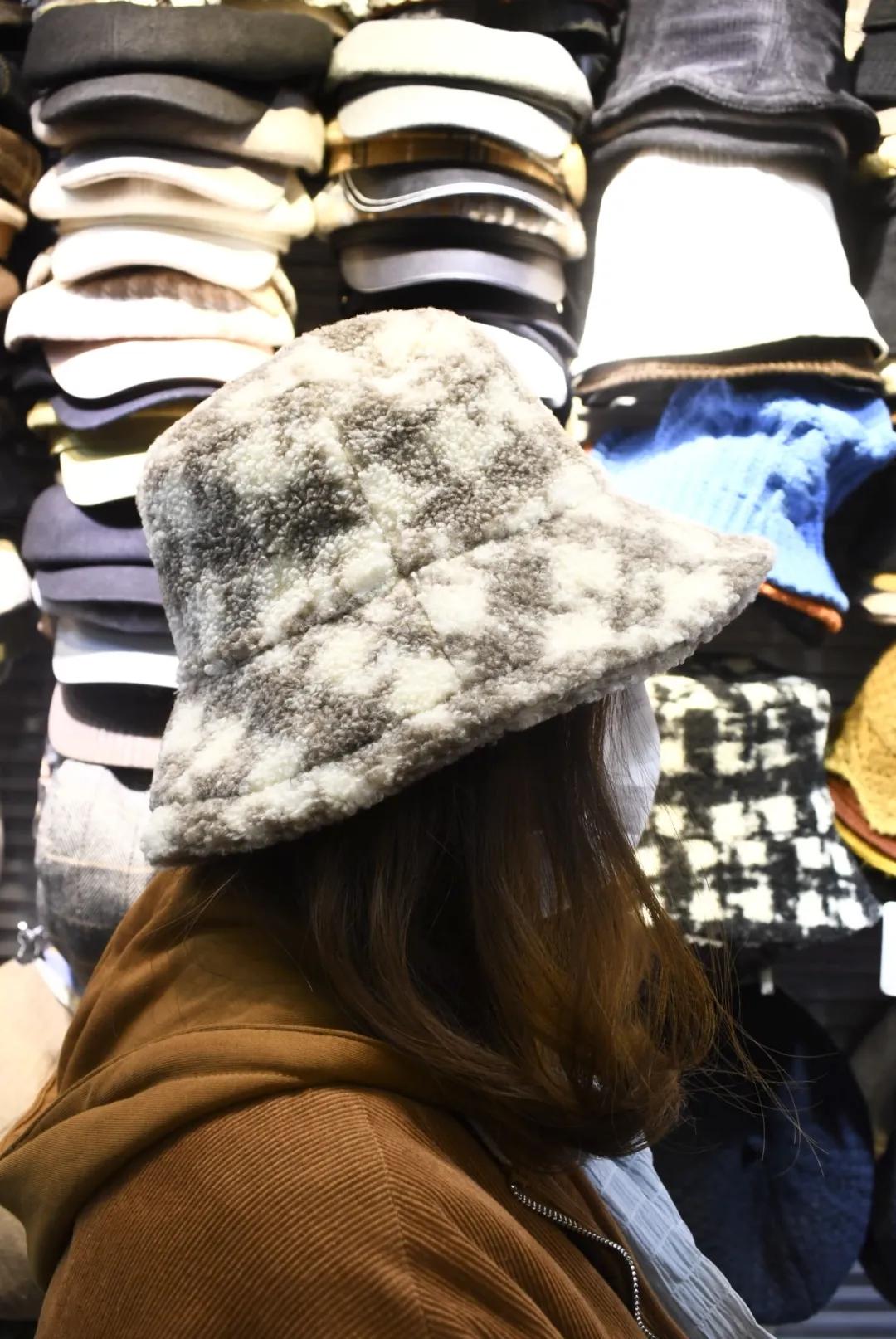 乌鲁木齐购物帽子,逛乌市