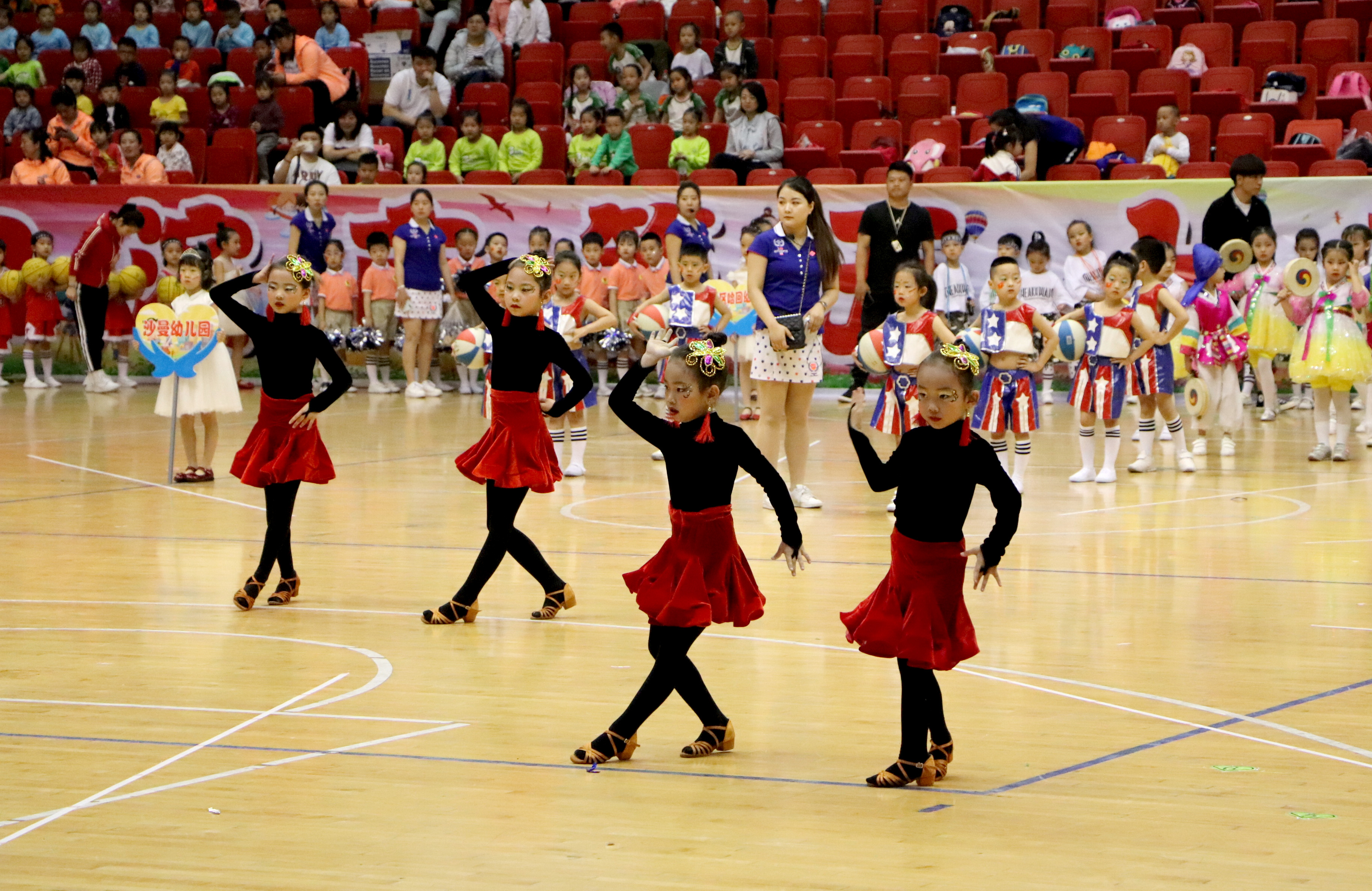 哈尔滨六一亲子运动会,最新哈尔滨六一运动会