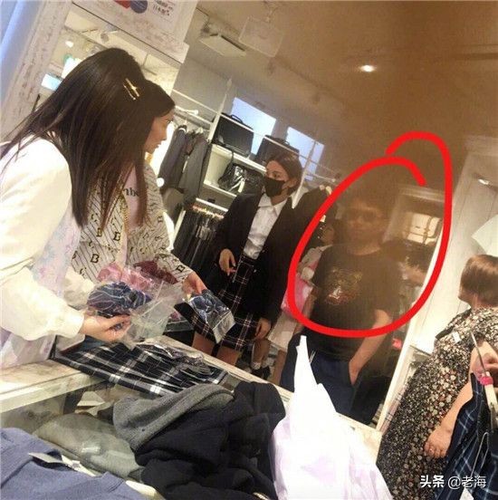 杨超越yamy和老板,杨超越与男老板同游日本引争议