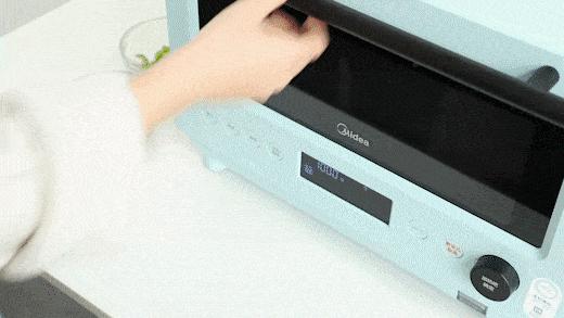 抗击疫情我不辱使命,抗击疫情我们以毒攻毒