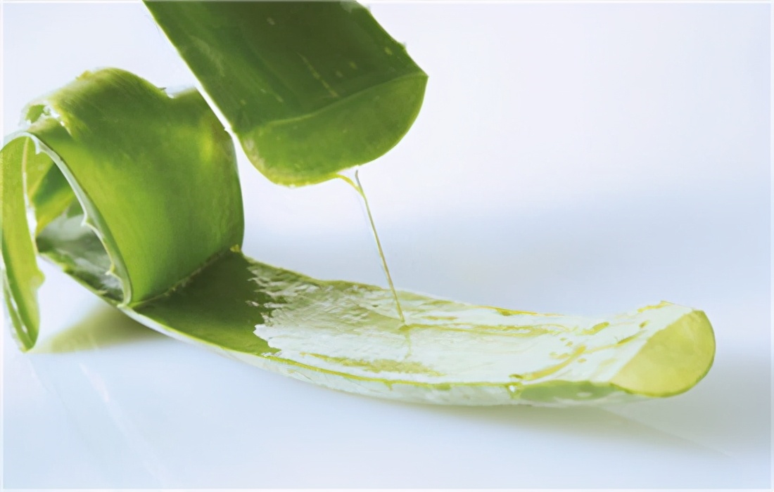 芦荟面膜真的可以淡化黑印,芦荟面膜的作用和功效