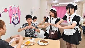 日本女仆装的往事今生与情色效应