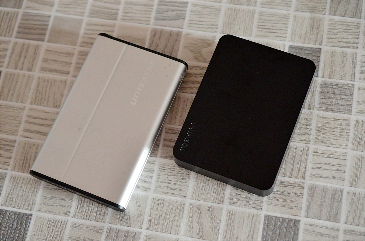 4TB超大容量+便携实用的移动硬盘-东芝A3移动硬盘体验