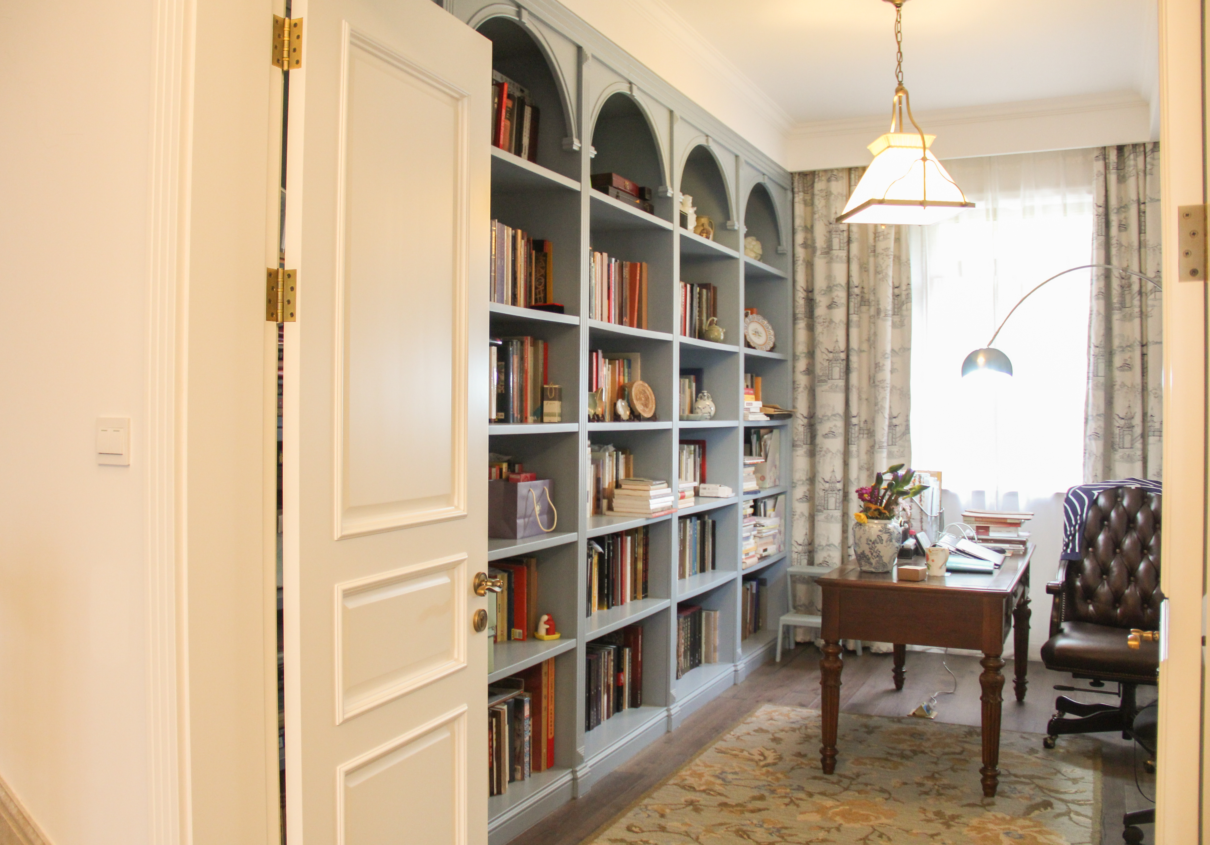 好看的书柜款式,13款高颜值书柜配色