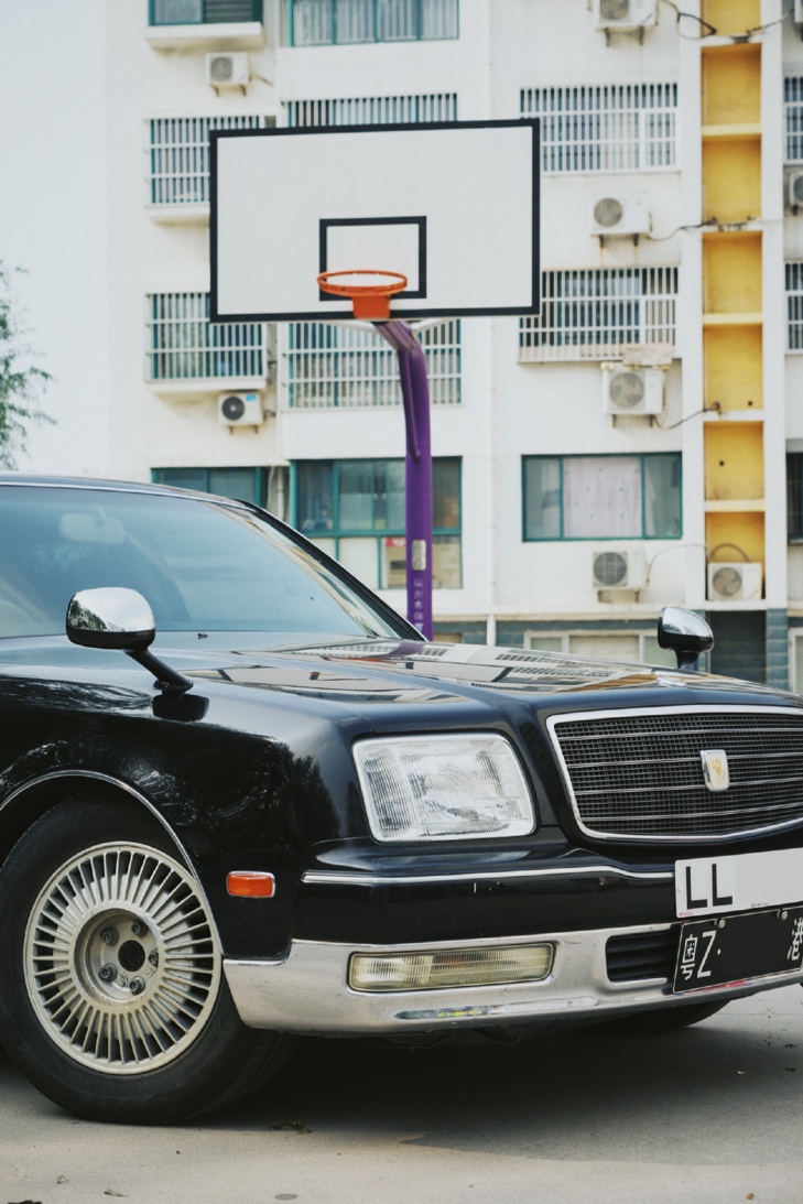 1997丰田世纪顶级v12多少钱,丰田century改装