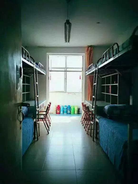 各大学宿舍条件排名,各大学宿舍条件对比