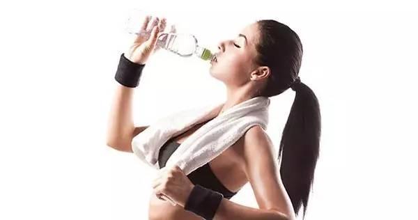 常年黑眼圈护肤品没效果,护肤品去黑眼圈用哪种