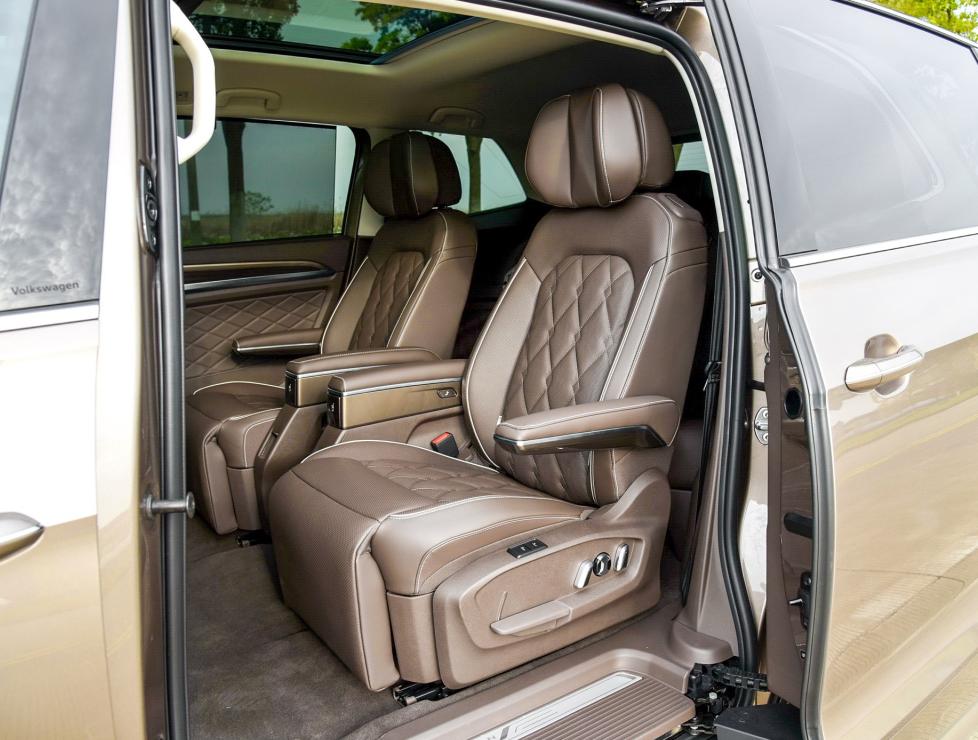 威然与埃尔法空间,威然气场怎么样