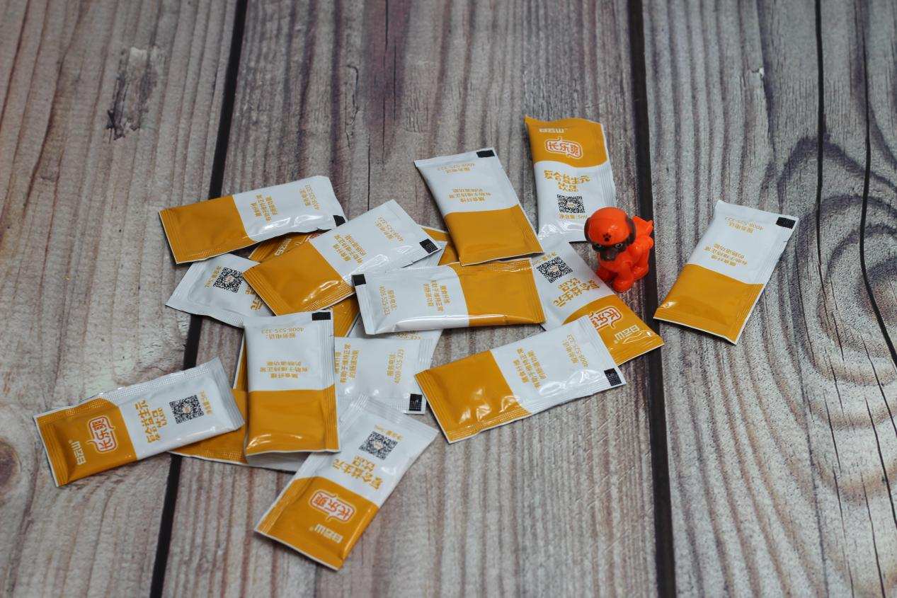 白云山长乐爽益生元低聚果糖,小孩挑食吃汤臣倍健维生素