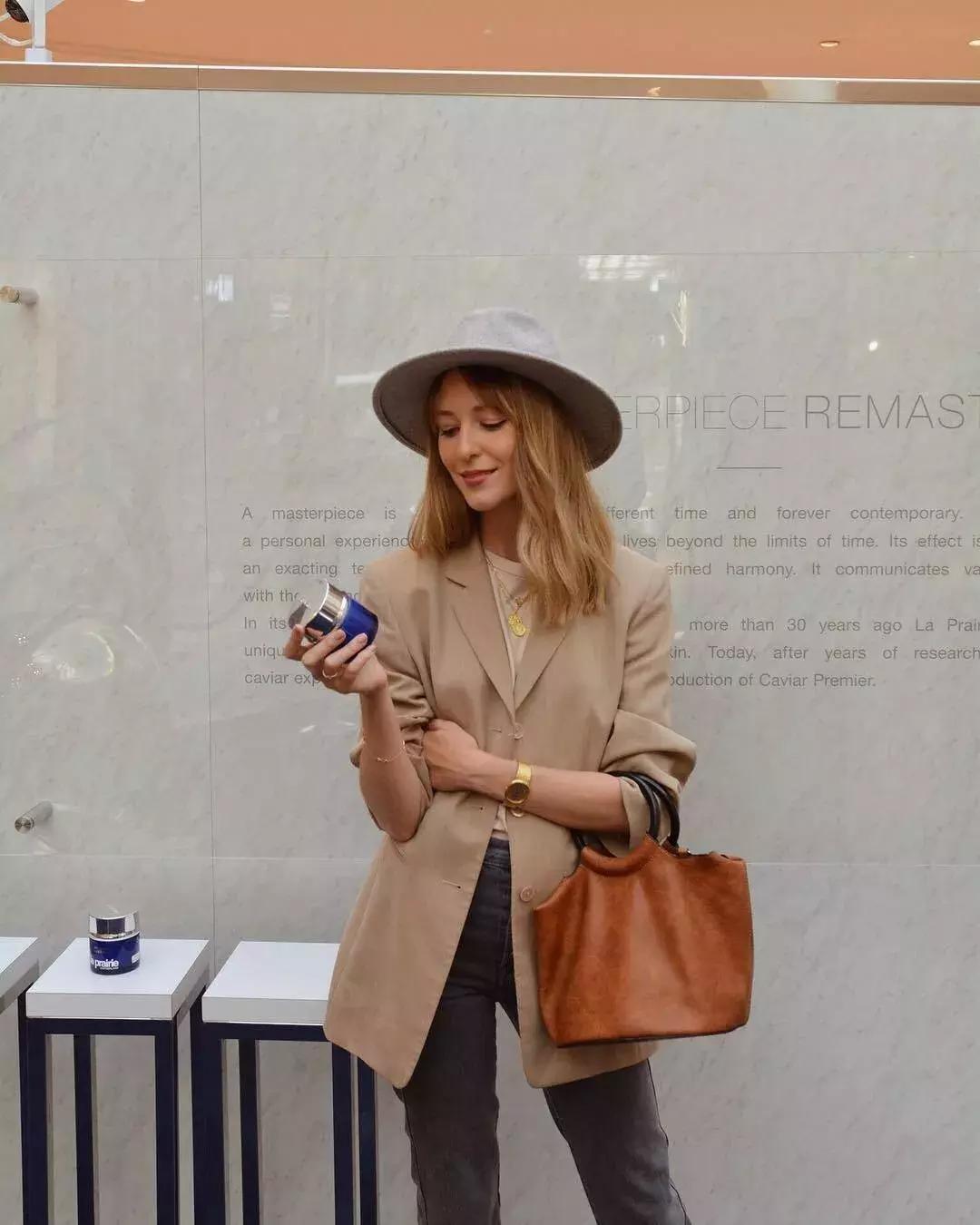 今年夏天这么穿立刻显瘦20斤,130斤穿什么样的外套显瘦