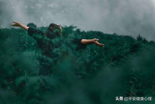 心理学如何解开心结停止胡思乱想,经常胡思乱想的心理学