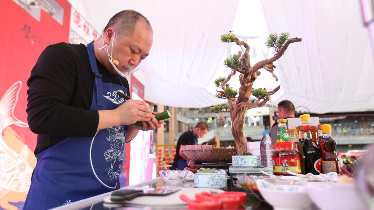 首届璧山兔来凤鱼厨艺大赛海选结束，民间高手和专业大厨比拼厨艺