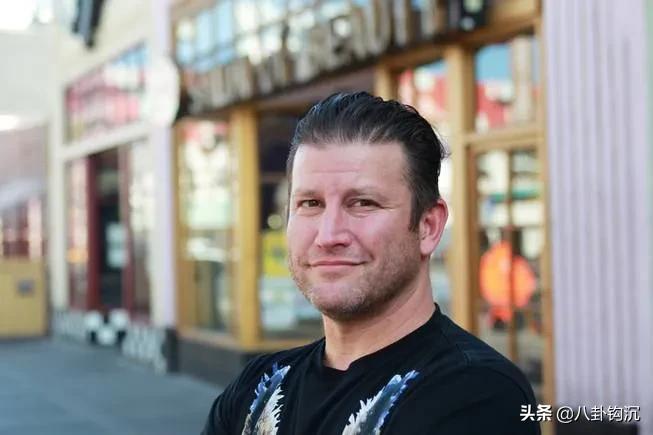 好莱坞地下赌博世界：花钱如流水的名流游戏