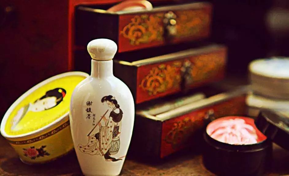 化妆品的历史进程,古代化妆品演变史
