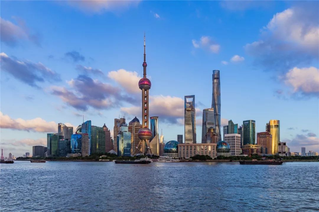 上海市最低工资标准2024最新,2005年至2020年上海最低工资