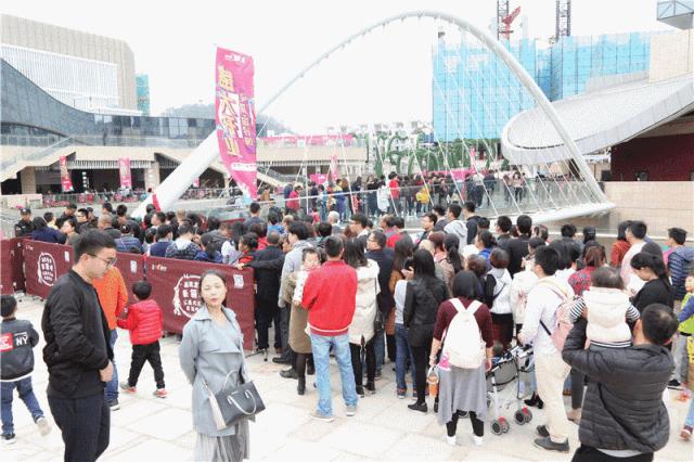 东莞国贸中心购物,2017年东莞南城国贸城开业商场