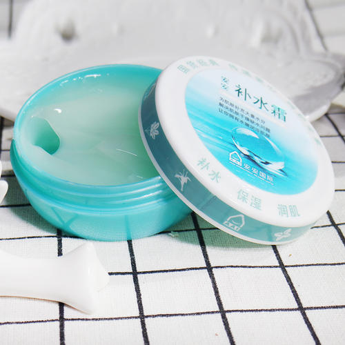 超市里最不能忽略的几种护肤品,超市有6种便宜让脸变白护肤品