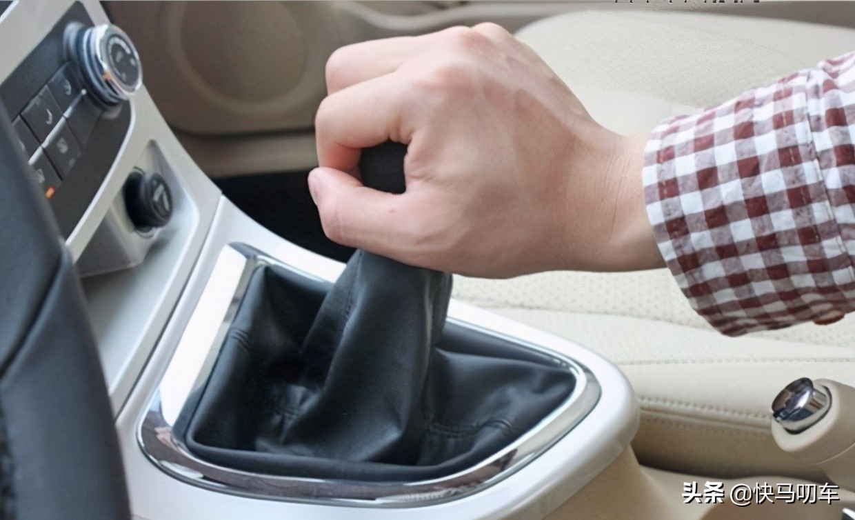 考试时总是失误怎么回事,考试换挡顿挫的原因和处理方法