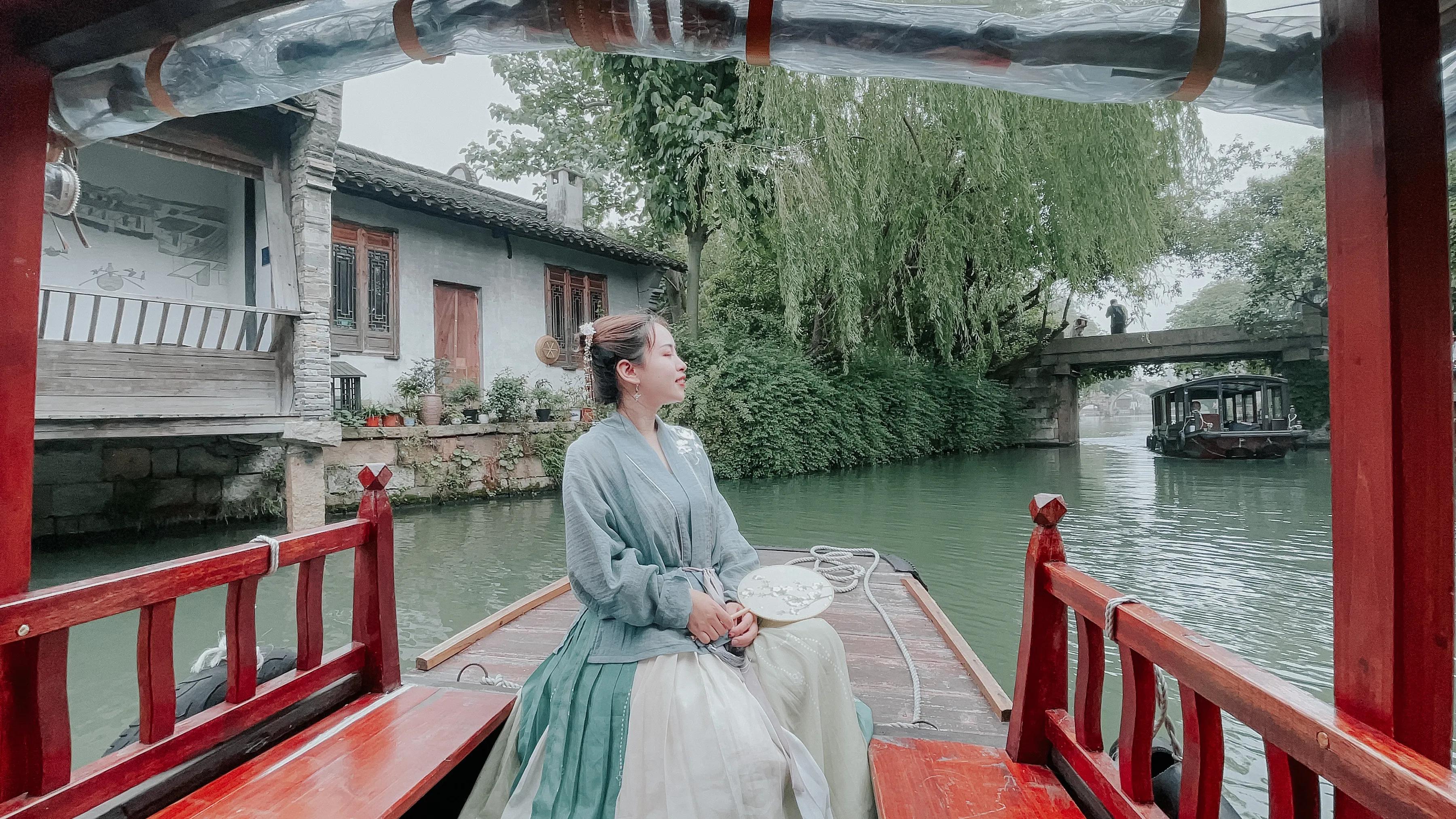 乌镇怎么玩才不留遗憾 (乌镇两天一夜超全攻略)