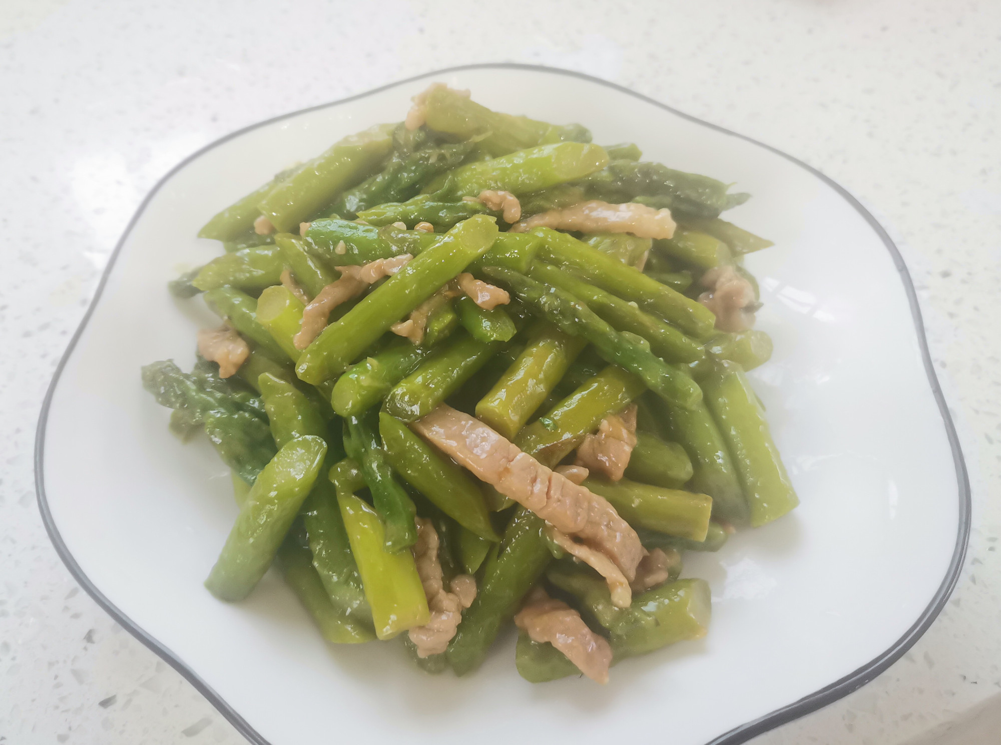 应季芦笋如何做到清脆可口?关键在食材的这3种处理,太简单了