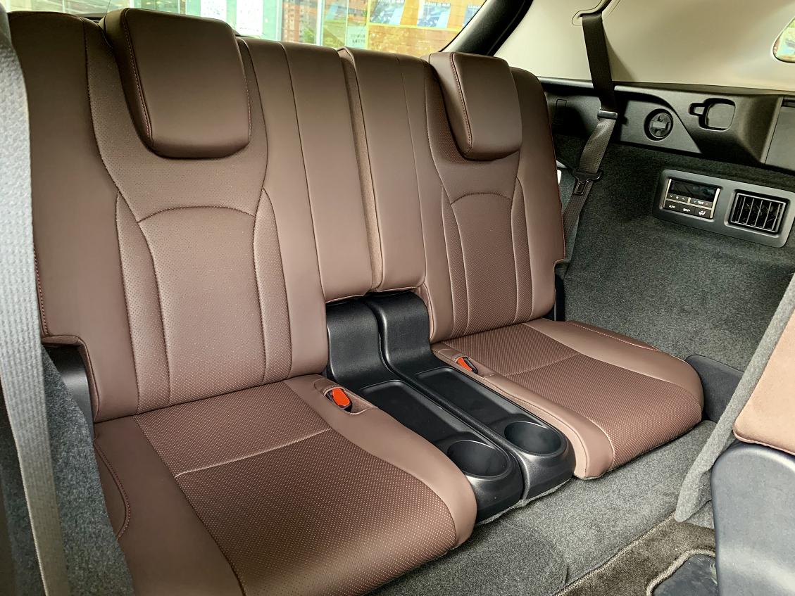 rx450hl雷克萨斯2021豪华版落地价,雷克萨斯rx450h沉浸式体验