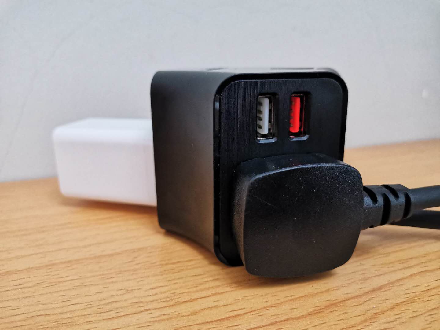 多功能插头飞利浦,飞利浦插座五孔插座