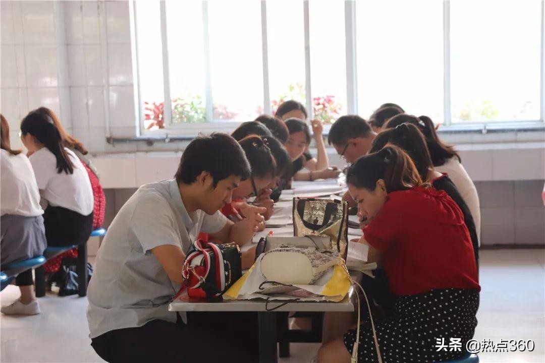 衡水十三中北京参观团,衡水十三中外地参观团