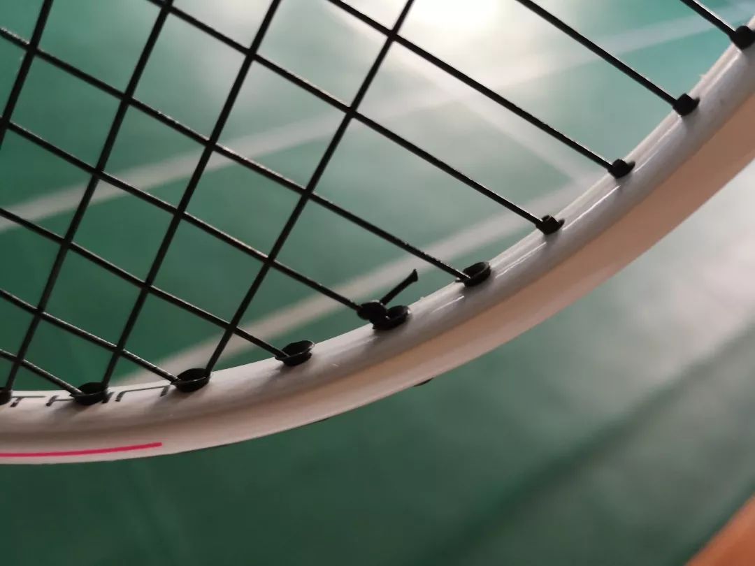 怎么挑选一款适合自己的羽毛球拍,怎么选择一支适合自己的羽毛球拍